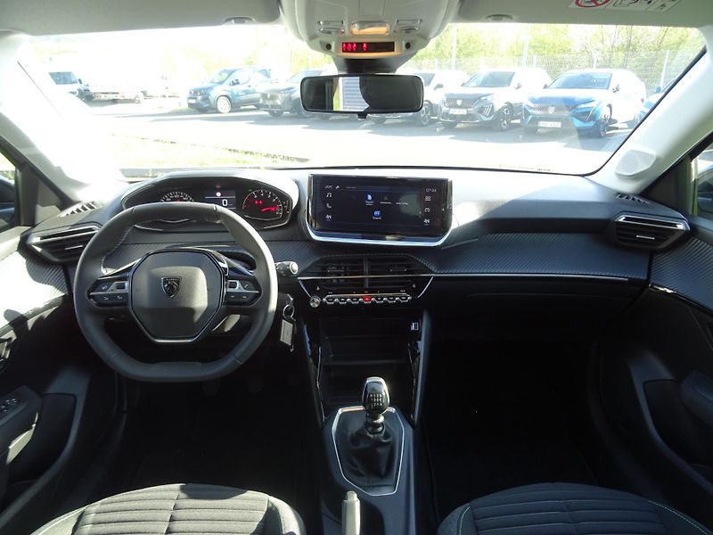 Peugeot 208 (2024) ACTIVE PureTech 100k S&S MAN6 - fotka 19 z 38