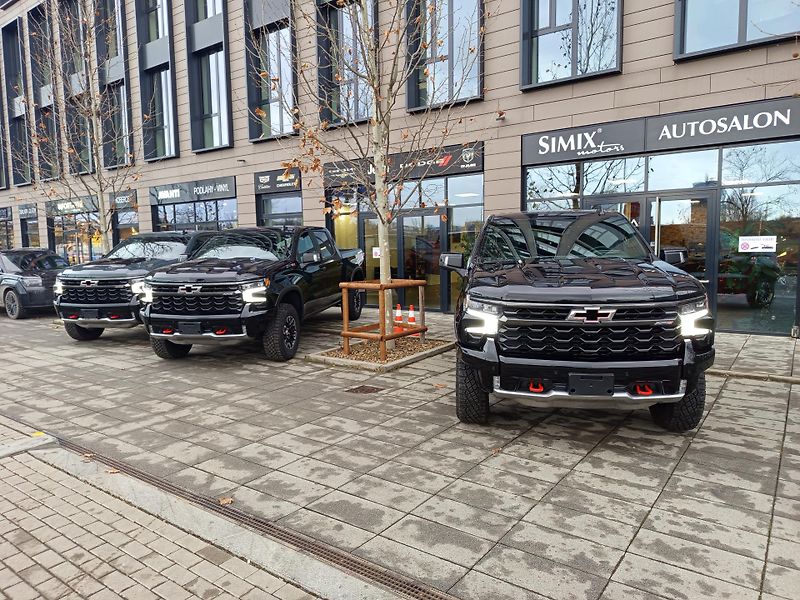 Chevrolet Silverado (2025) ZR2, rezervováno - fotka 2 z 29
