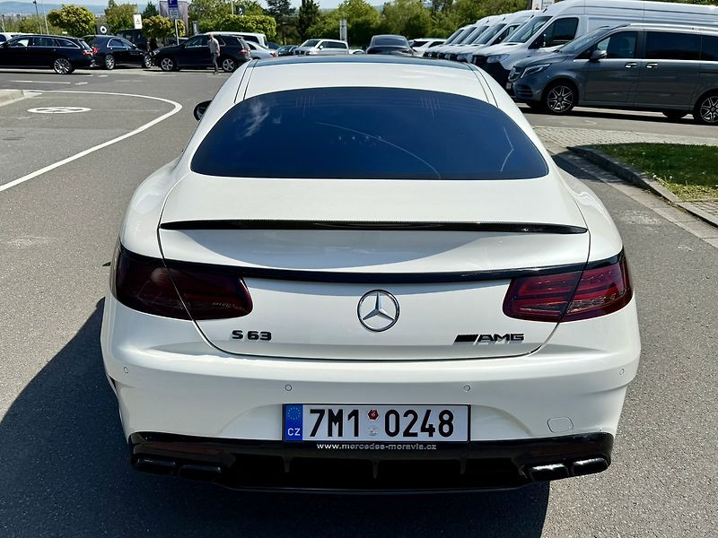 Mercedes-Benz Třídy S (2017) 500 4MATIC kupé - fotka 8 z 57