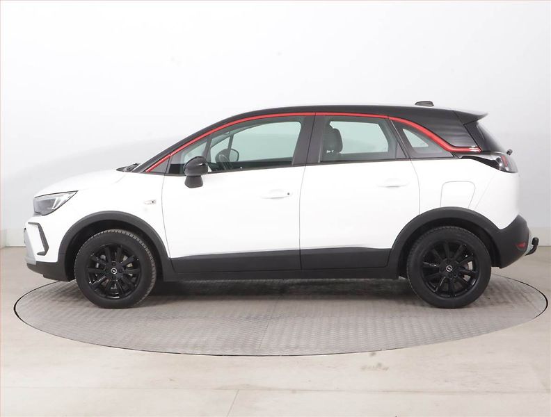 Opel Crossland X (2021) GS Line 1.2 Turbo, Automat - fotka 3 z 15