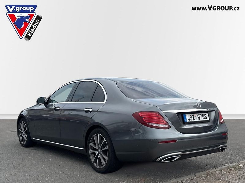 Mercedes-Benz Třídy E (2017)  E-Class 350d 4MATIC BURMESTER - fotka 3 z 30