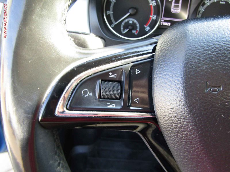 Škoda Rapid (2018) 1.0 TSi, 2.maj,ČR, AC - fotka 12 z 19