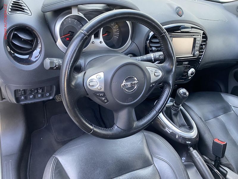 Nissan Juke (2017) 1.2 DIG-T, Tekna, panor - fotka 12 z 17
