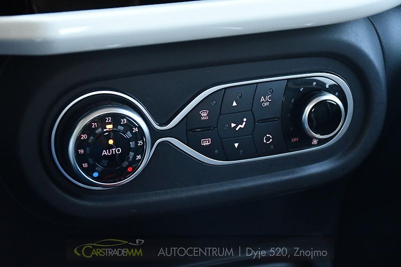 Renault Twingo ZE VIBES VÝHŘEV - fotka 33 z 55