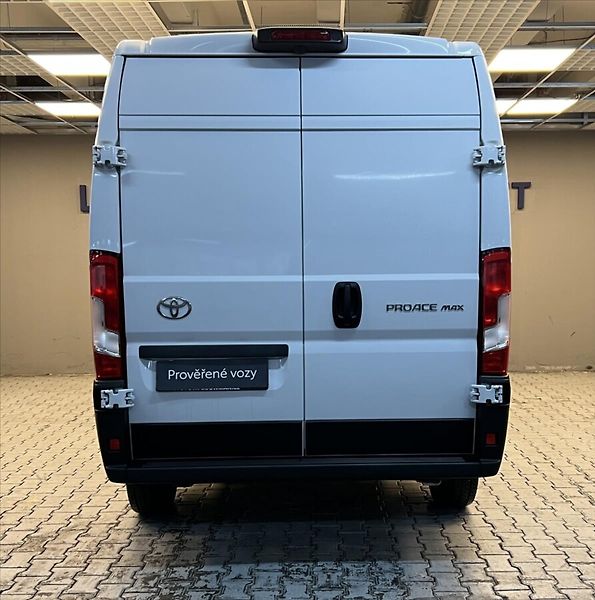 Toyota Proace Max 2,2 D-4D AT ACTIVE L3H2 - fotka 14 z 15