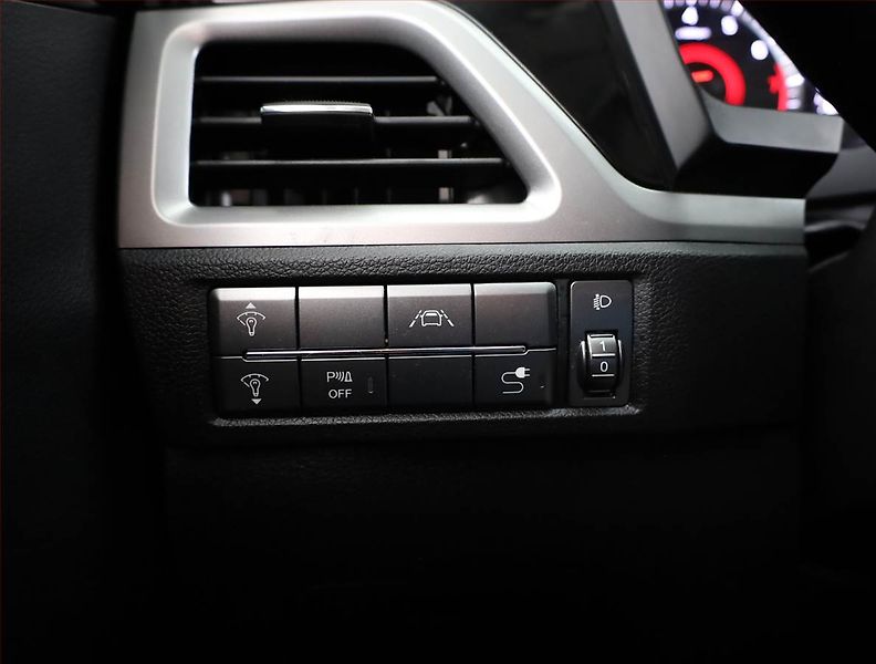 SsangYong Korando (2022) 1.5 T-GDI, Serv.kniha, Xenony - fotka 18 z 20