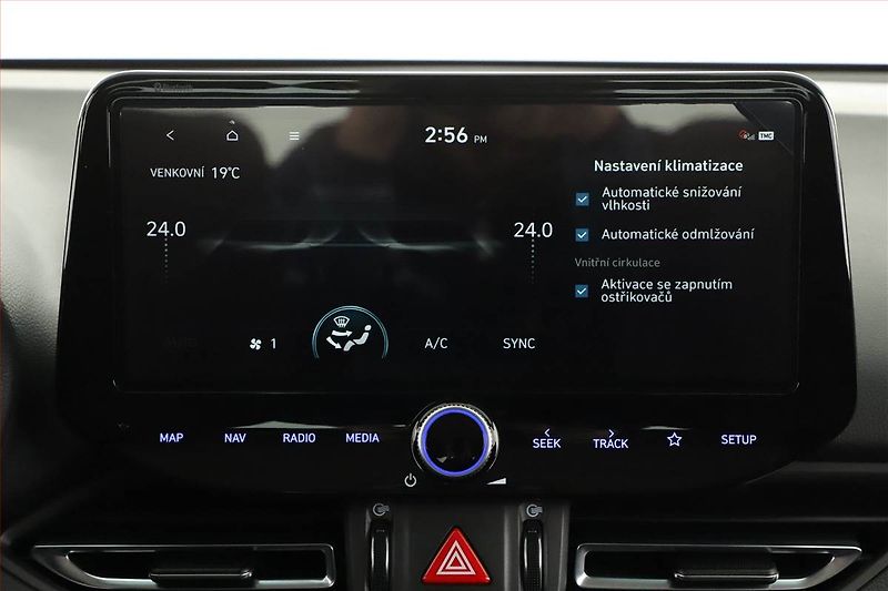 Hyundai i30 (2023) Smart 1.5 T-GDI, Automat, ČR - fotka 14 z 21
