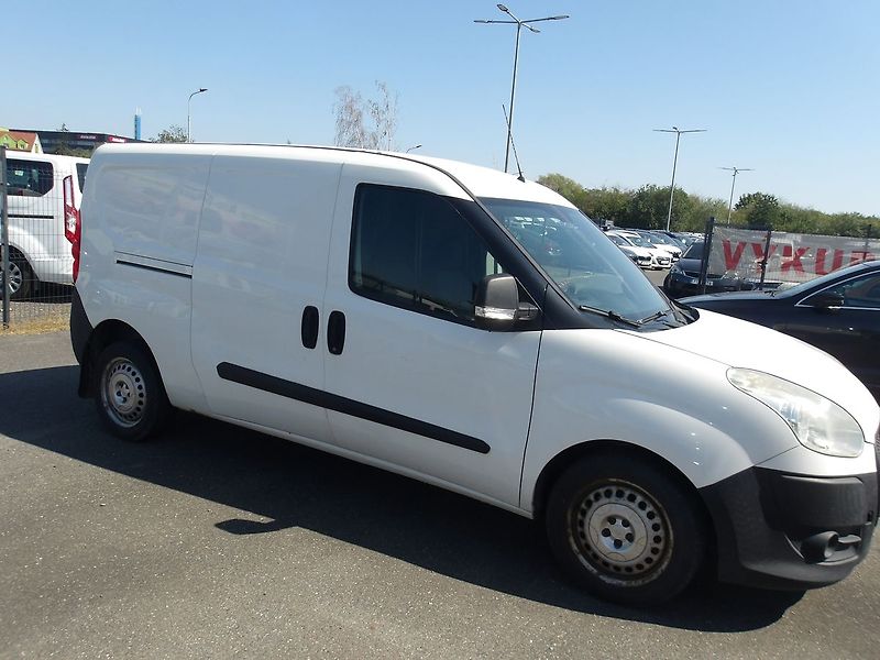 Fiat Dobló cargo 1,4i ČR 1.MAJ.! -21%DPH !!! - fotka 6 z 33