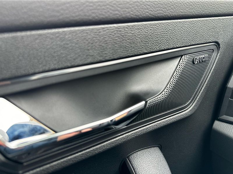 Škoda Karoq Sportline 2,0 TDI 110 kW A7F - fotka 18 z 23