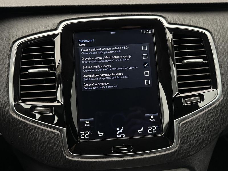 Volvo XC90 D5 AWD INSCRIPTION AUT CZ - fotka 36 z 36