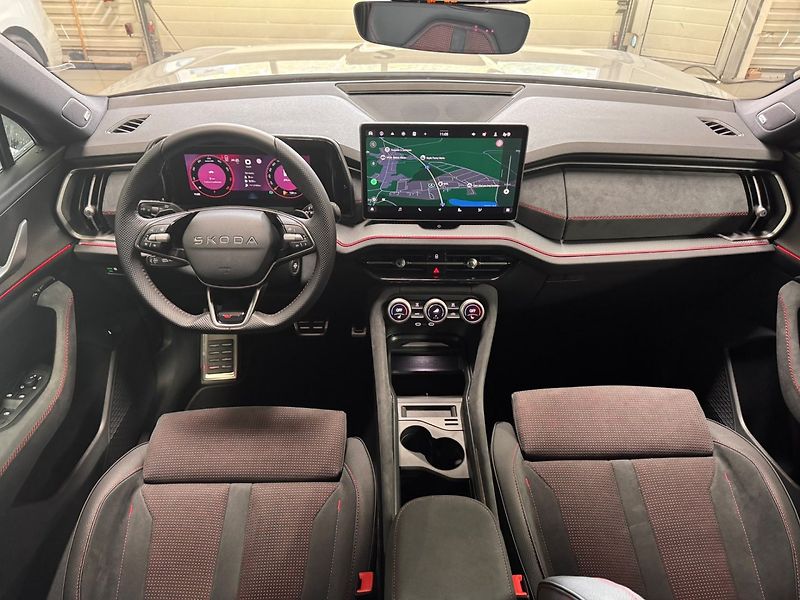 Škoda Kodiaq (2026) REZERVACE - RS 2.0 TSI 195 kW - fotka 11 z 22