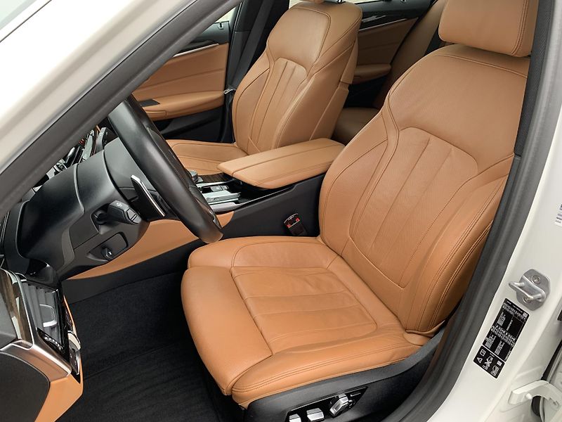 BMW Řada 5 (2018) - fotka 20 z 41