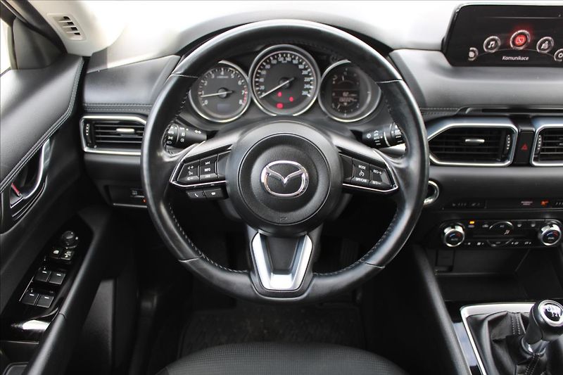 Mazda CX-5 2,0 i  NOVÉ V ČR,1.MAJITEL,4X4 - fotka 9 z 31