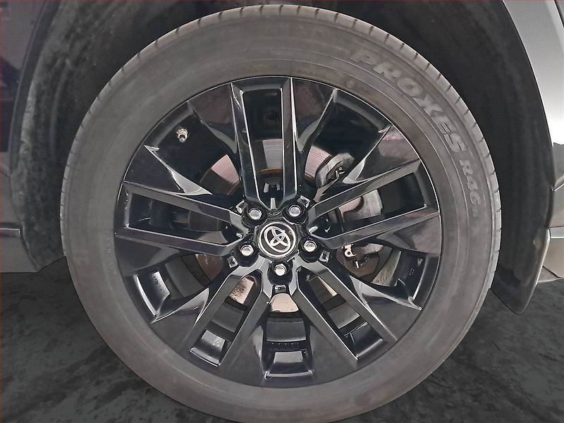 Toyota RAV4 (2021) 2.5 Hybrid - fotka 15 z 21