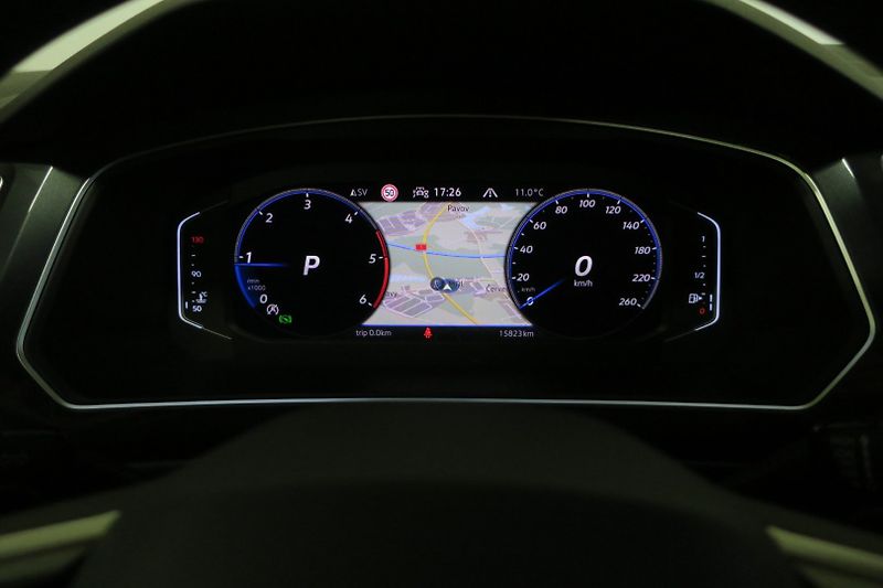 Volkswagen Tiguan (2022) R-line 2,0TDI 147 KW 4M DSG - fotka 21 z 49