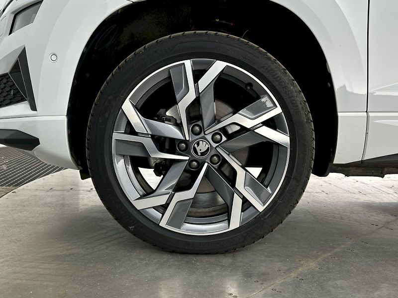 Škoda Karoq (2025) DSG 2.0TDI 110kW 4x4 SportLine - fotka 36 z 36