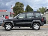 Jeep Cherokee 2.8CRD 4x4 MANUÁL 6 R.ST. - náhled 3