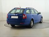 Škoda Octavia (2009) 1.6 TDI, po STK, oblíbený vůz - náhled 4