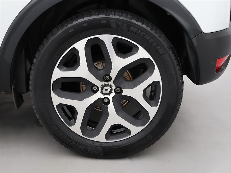 Renault Captur 1,3 TCe 96kW Intens LED Navi - fotka 27 z 34