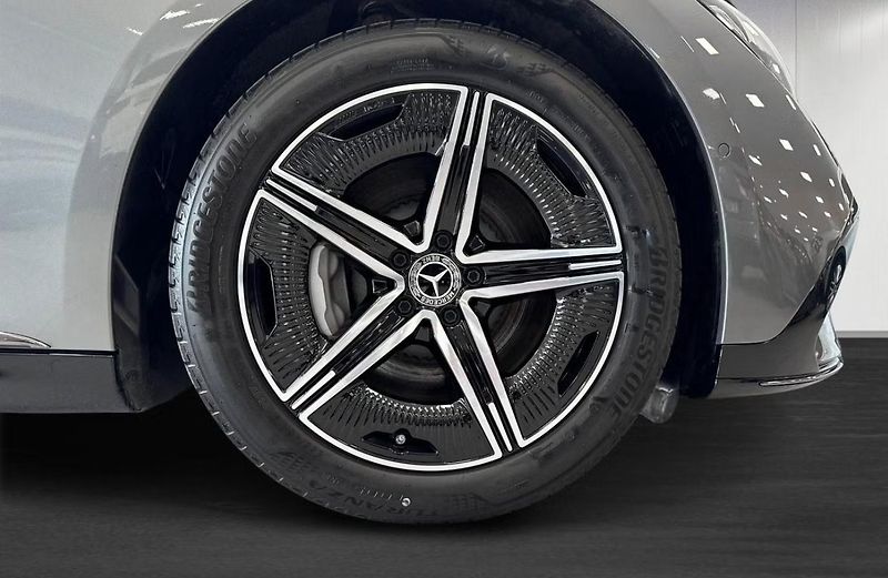 Mercedes-Benz EQE 350 AMG Kam BLIS LED Panorama - fotka 5 z 13
