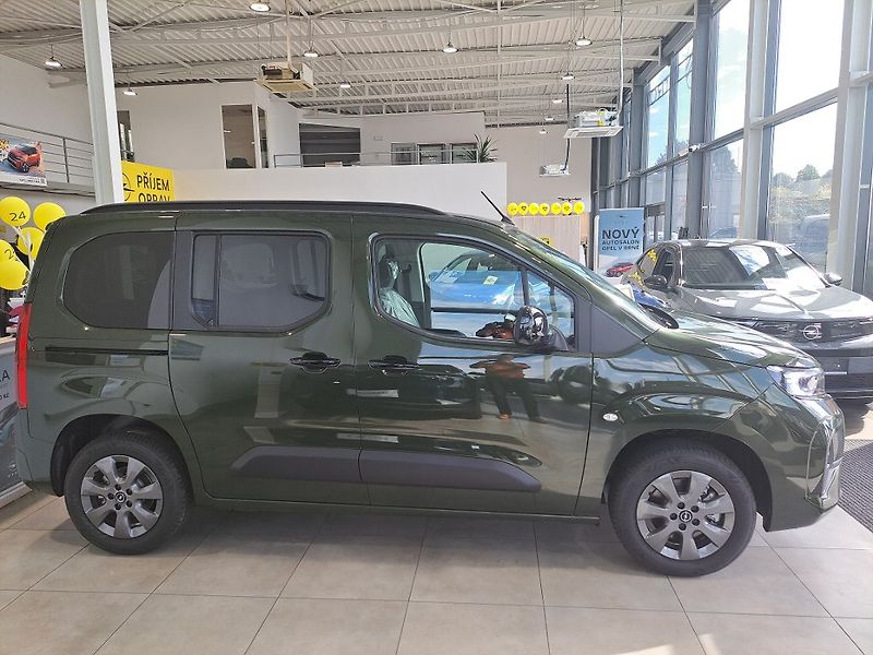 Opel Combo (2026) L1Edition Plus 110k benzin MT6 - fotka 4 z 24