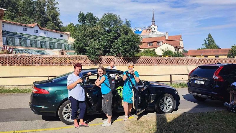Nikola Šaršová, Babice. Fotka z loňské dovolené v Rakousku s nádherným výhledem na Alpy. Tyhle výhledy jsme si užívali každý den a musím říct, že Alpy jsem si zamilovala.