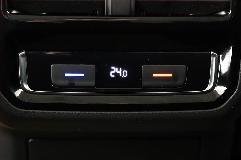 Volkswagen Passat (2015) 2.0 TDI, Automat, Tempomat - fotka 18 z 20