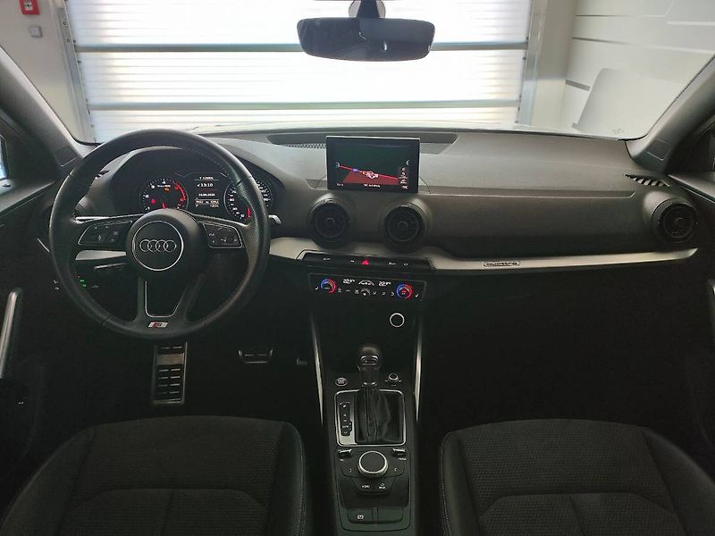 Audi Q2 (2017) 35 TDI (110kW/150k) S tronic, - fotka 5 z 27