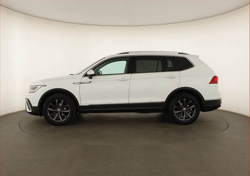 Volkswagen Tiguan Allspace (2023) Life 2.0 TDI - fotka 3 z 16
