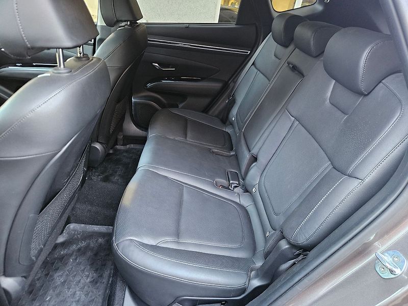 Hyundai Tucson 1,6 T-GDi, Style Premium,1.maj - fotka 35 z 46
