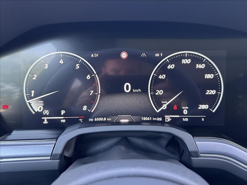 Volkswagen Touareg 3,0 TSI V6 R-Line 4MOT ZÁRUKA - fotka 17 z 37