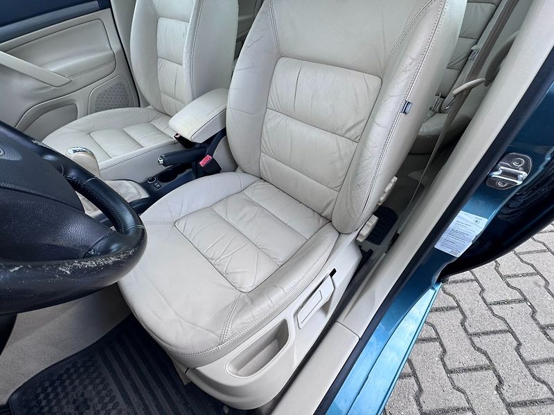 Škoda Octavia (2007) 1,9 TDI 77 KW ELEGANCE - fotka 22 z 48