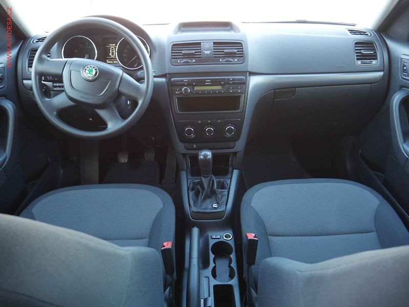 Škoda Yeti (2011) 1.4TSi, 2.maj,ČR, AC, TZ - fotka 8 z 15