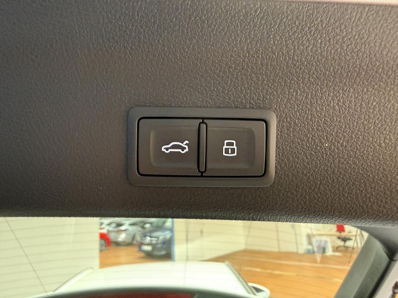 Audi A6 3.0 45 TDI quattro S tronic Sp - fotka 13 z 13