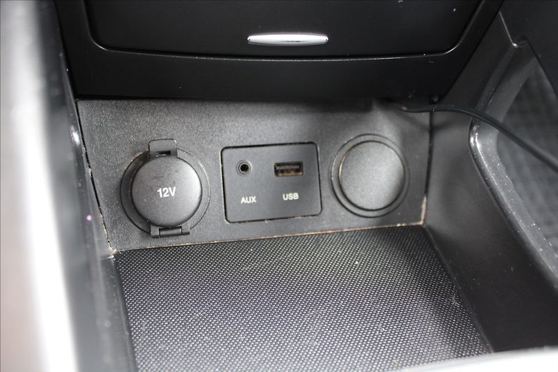 Kia Ceed 1,4 i  ČR,1.MAJITEL,SERVIS - fotka 14 z 28