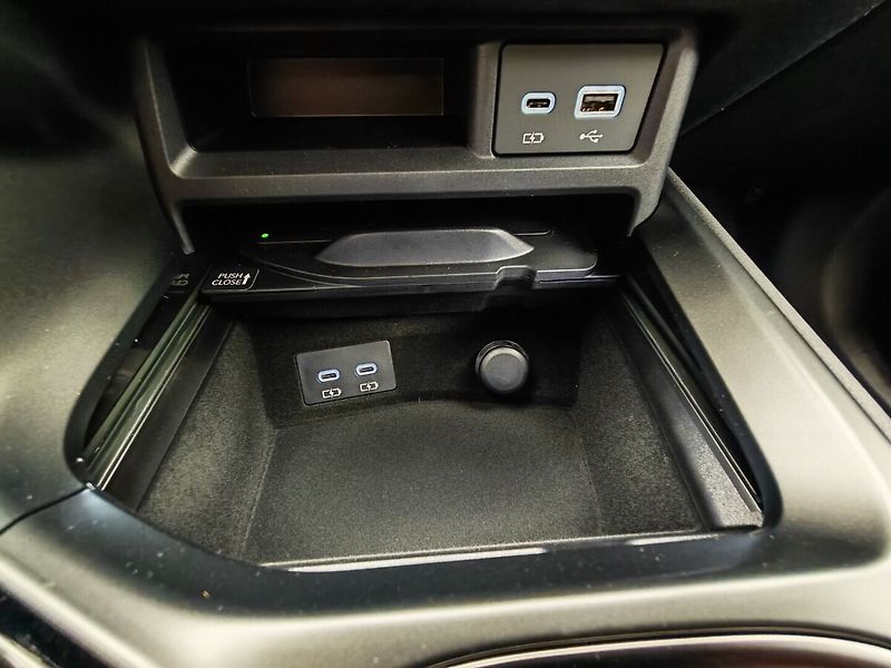 Lexus NX 350h 350h PRESTIGE - fotka 27 z 45