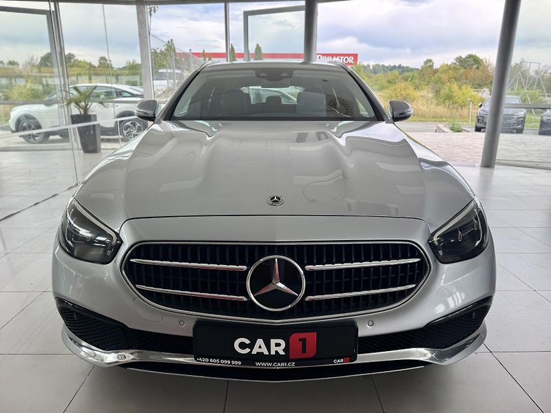 Mercedes-Benz Třídy E 300e 235kW*Webasto*Tažné*DPH - fotka 3 z 41