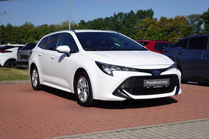 Toyota Corolla 2.0HSD e-CVT Comfort Tech - fotka 3 z 30