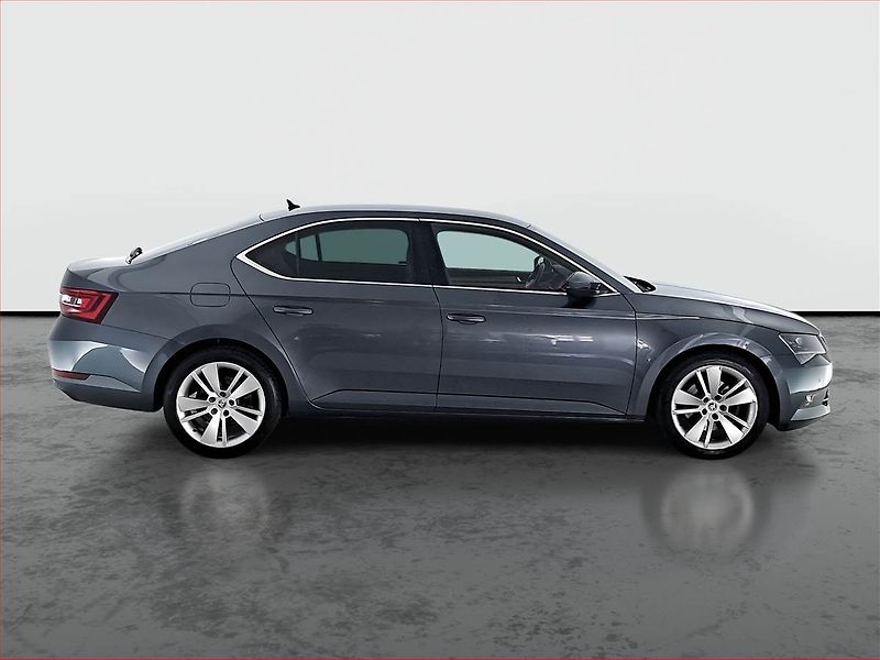Škoda Superb (2015) 2.0 TDI, Automat, Navi - fotka 6 z 19