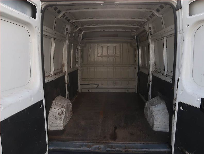 Peugeot Boxer (2007) 2.2 HDi, L2H2, ČR - fotka 12 z 14