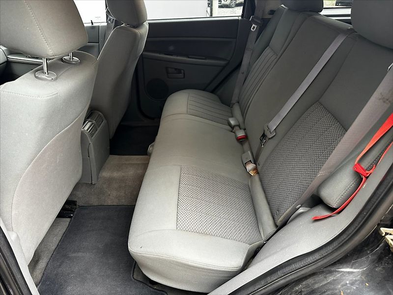 Jeep Grand Cherokee 3,7 154kW-LPG-SERVIS!! - fotka 11 z 37