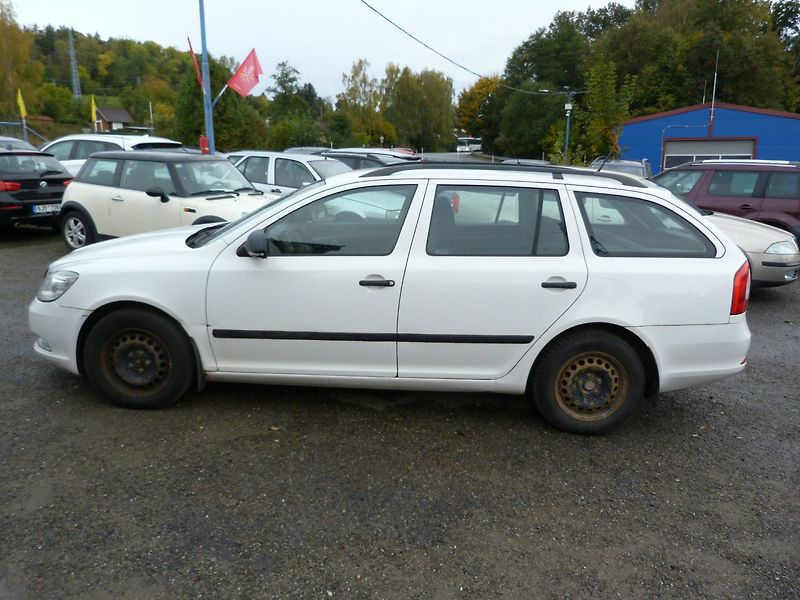 Škoda Octavia 2.0TDI DPH - fotka 8 z 16
