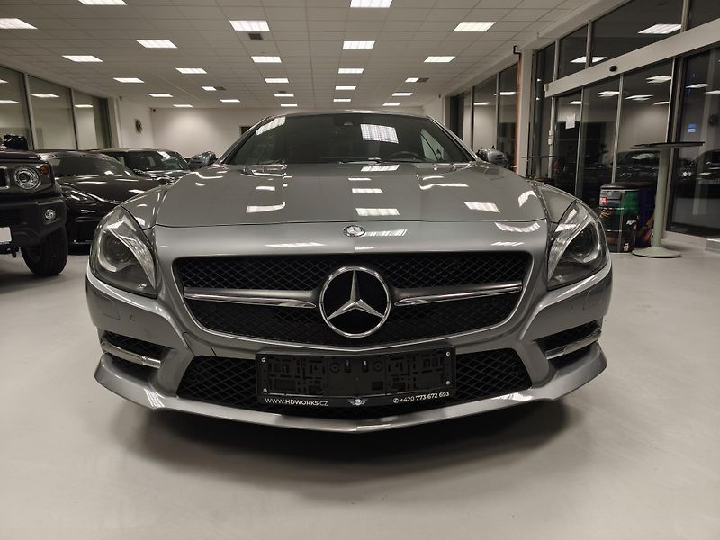 Mercedes-Benz SL (2012) SL500AMG - fotka 8 z 22