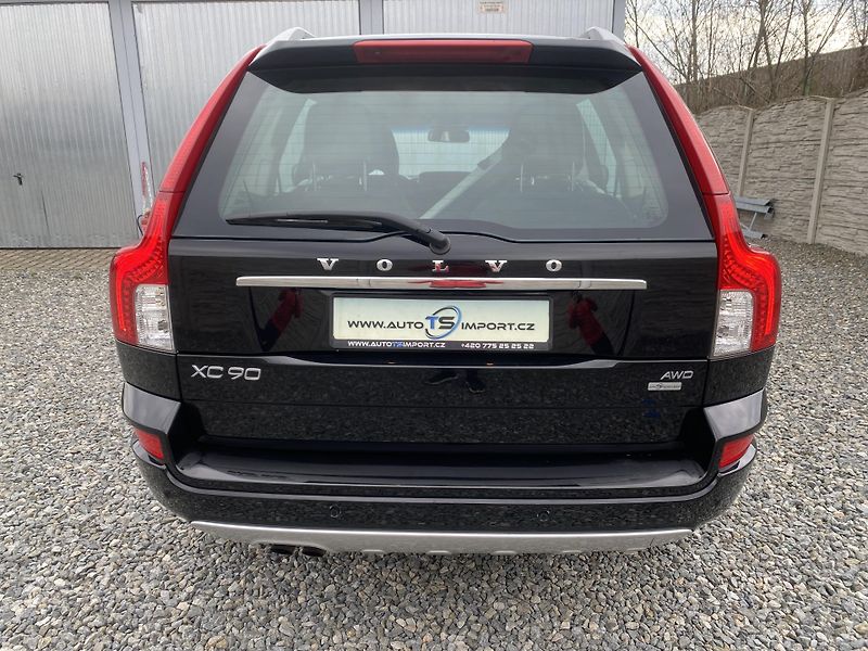 Volvo XC90 2.5TDi D5 200PS 7M 196000KM 1A - fotka 12 z 161