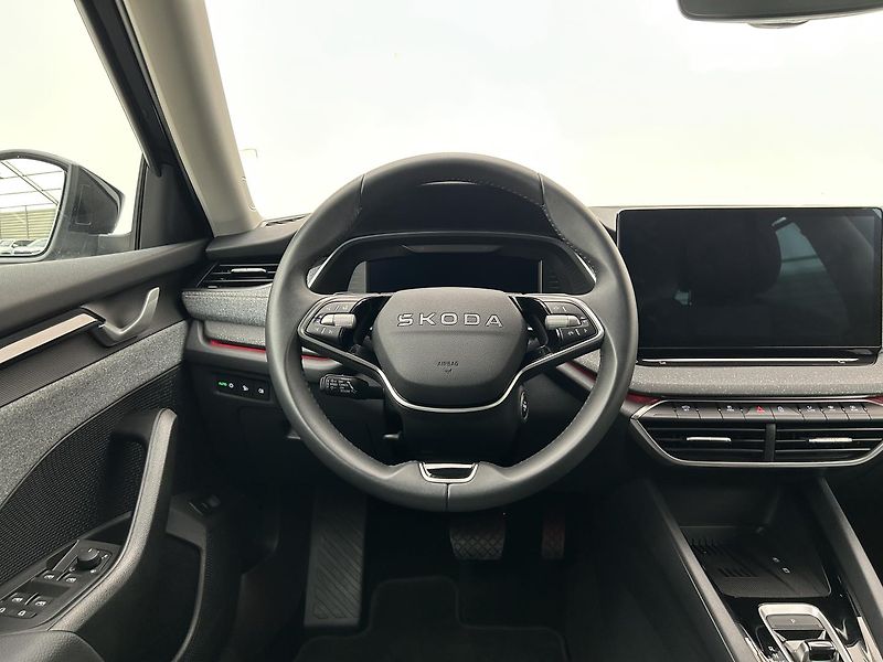 Škoda Octavia 2.0 TDI Top selection - fotka 18 z 26