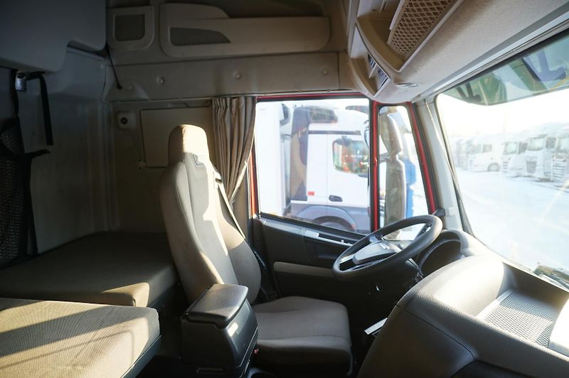 Iveco Stralis (2015) 460 E6 tractor unit  - fotka 25 z 28