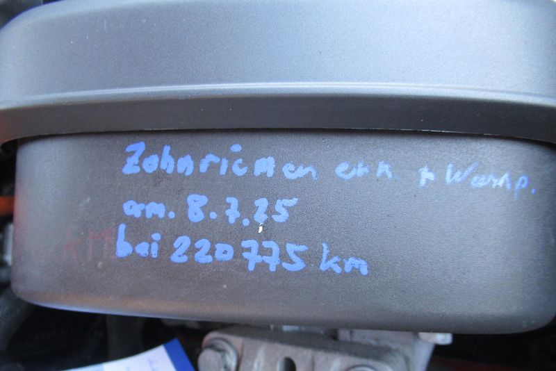 Volkswagen Golf 1.4i AUT. KLIMA NOVÉ ROZVODY - fotka 21 z 27