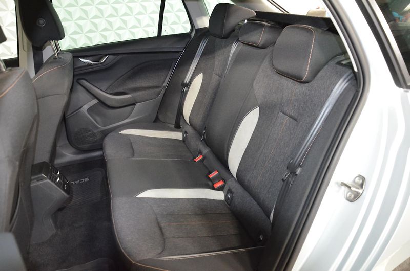 Škoda Scala (2021) 1.5TSi 110kw Style - fotka 18 z 19