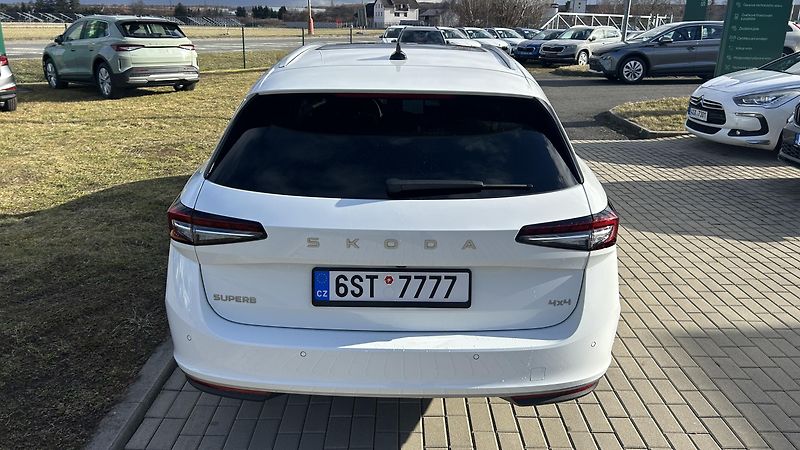 Škoda Superb (2025) TDI, 4x4, DSG, L&K, PANO,NEZ.T - fotka 4 z 28