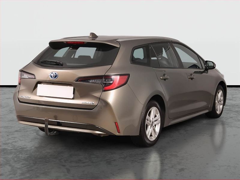 Toyota Corolla (2023) 1.8 Hybrid - fotka 5 z 20